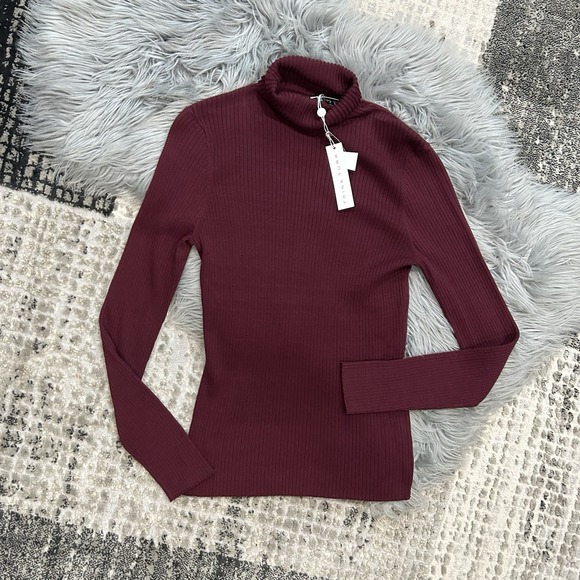 Trina Turk Loire Ribbed Cranberry Colored Sweater Size Medium ($188) - Picture 1 of 2
